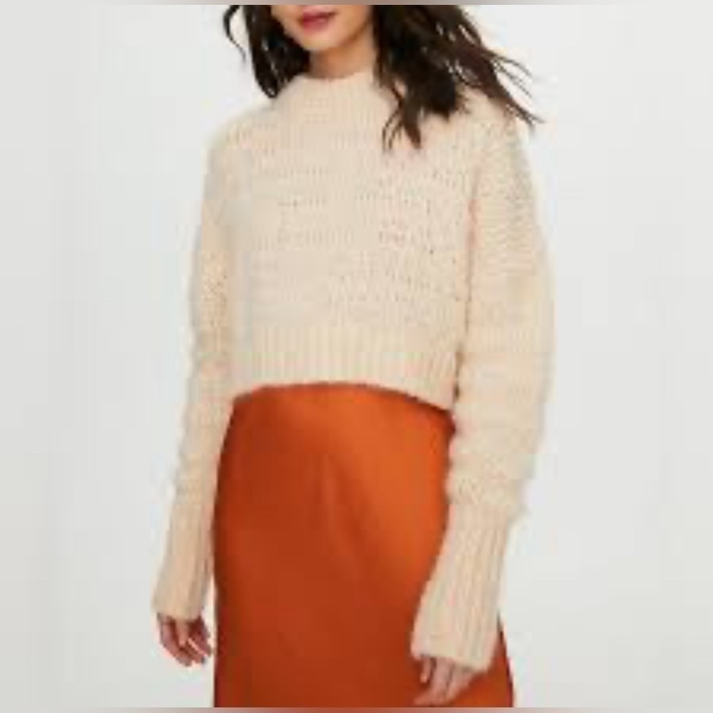 WILFRED Sz L Lune Aritzia Chunky Textured Crew Neck Cropped Alpaca Blend Sweater